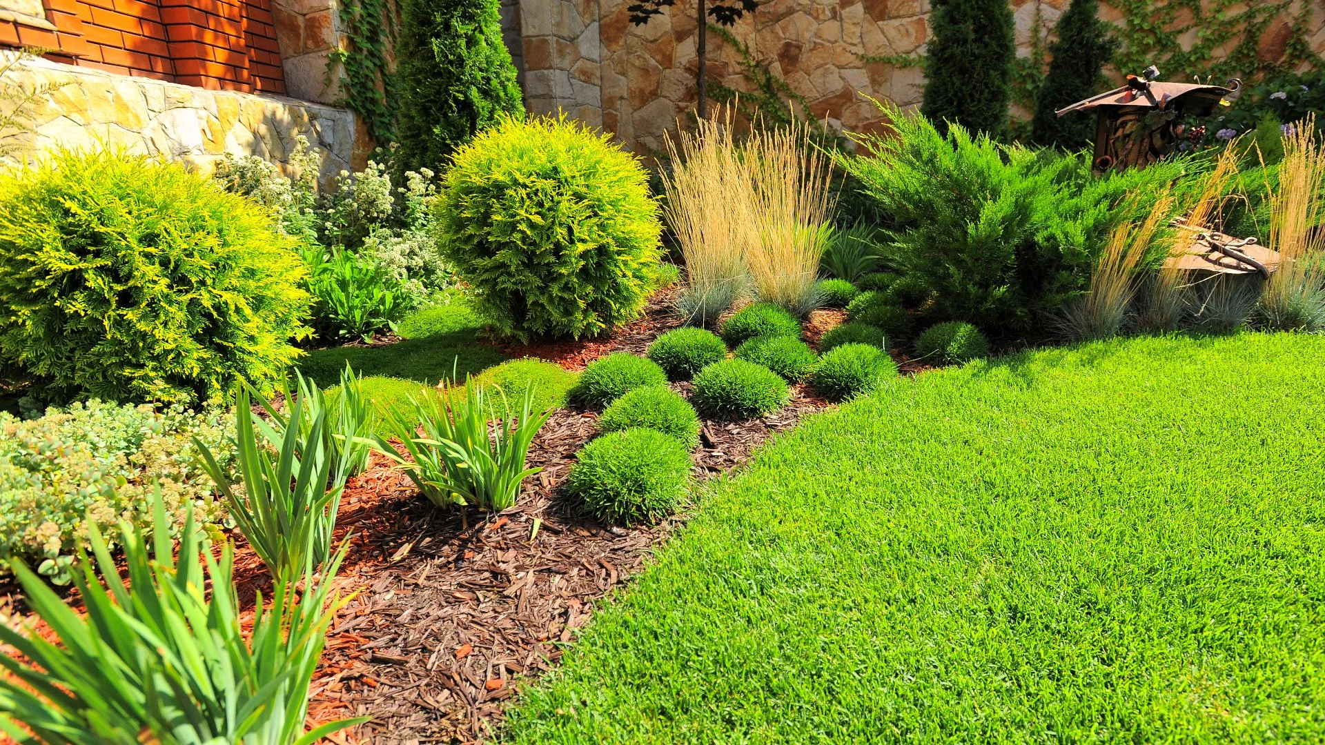 Beautiful lawn and landscape a customer's home in Mint Hill, NC.